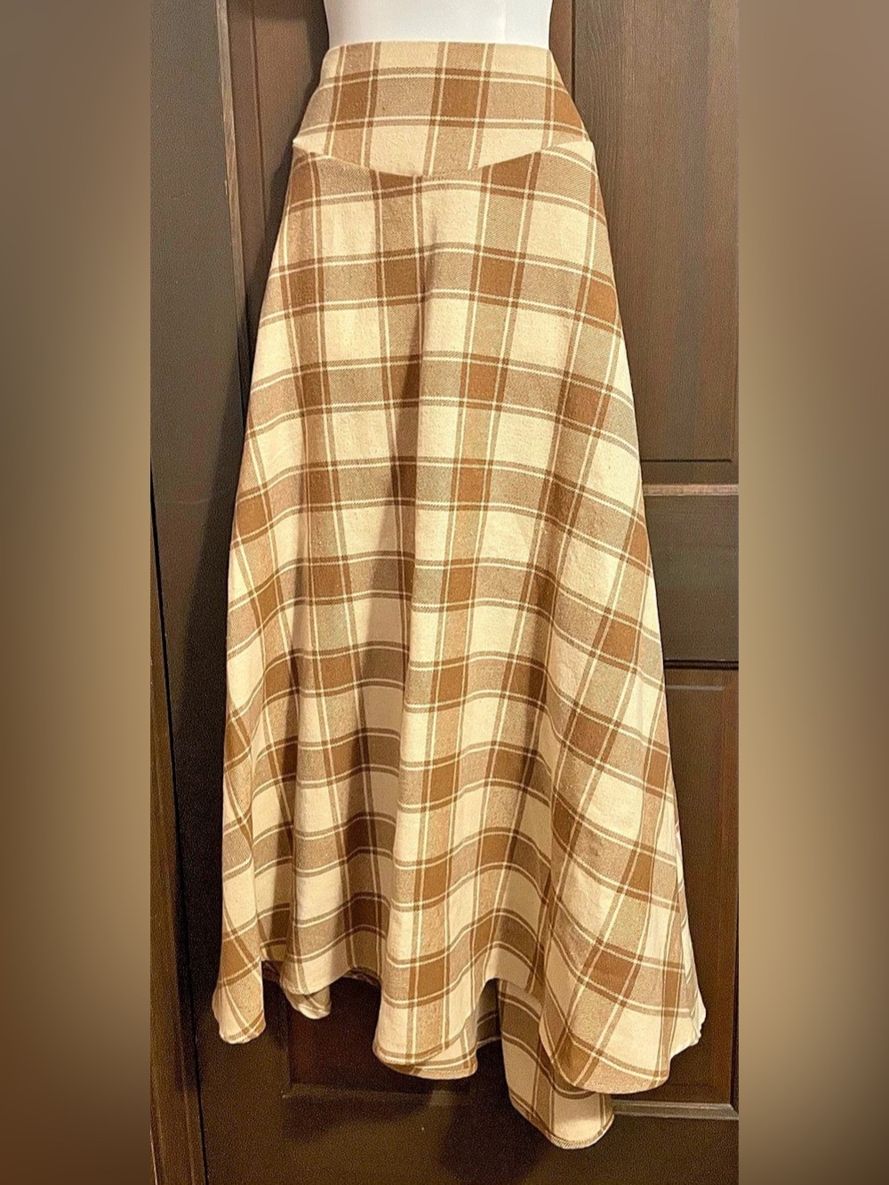 Heavy Vintage Flannel Plaid Maxi Skirt in Brown & Cream Like New